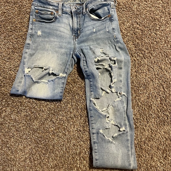American Eagle distressed next level stretch jeggings size (6).. note flaw - Picture 1 of 5
